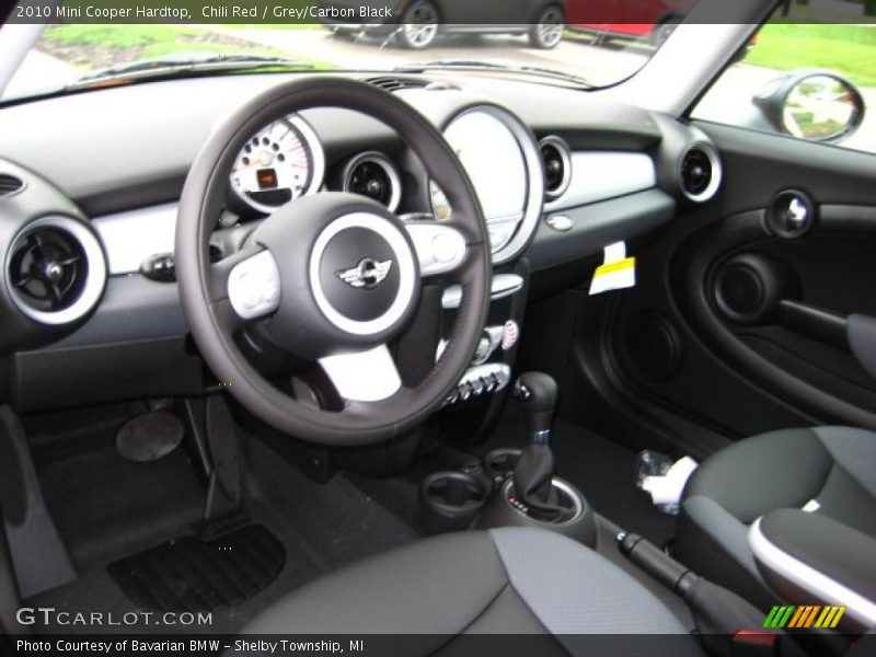 Chili Red / Grey/Carbon Black 2010 Mini Cooper Hardtop