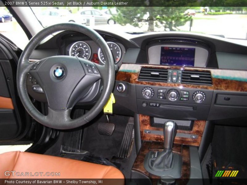 Jet Black / Auburn Dakota Leather 2007 BMW 5 Series 525xi Sedan