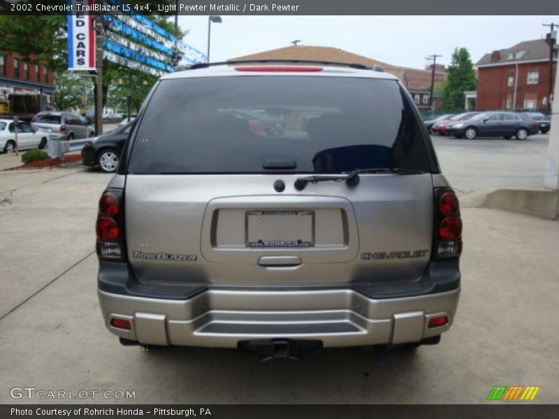 Light Pewter Metallic / Dark Pewter 2002 Chevrolet TrailBlazer LS 4x4