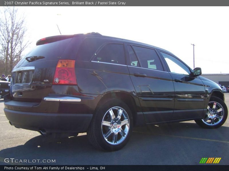 Brilliant Black / Pastel Slate Gray 2007 Chrysler Pacifica Signature Series