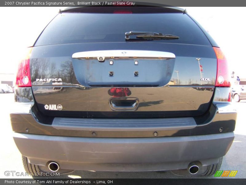 Brilliant Black / Pastel Slate Gray 2007 Chrysler Pacifica Signature Series