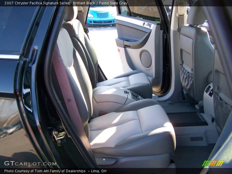 Brilliant Black / Pastel Slate Gray 2007 Chrysler Pacifica Signature Series