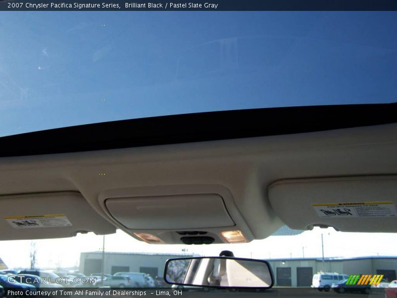 Brilliant Black / Pastel Slate Gray 2007 Chrysler Pacifica Signature Series