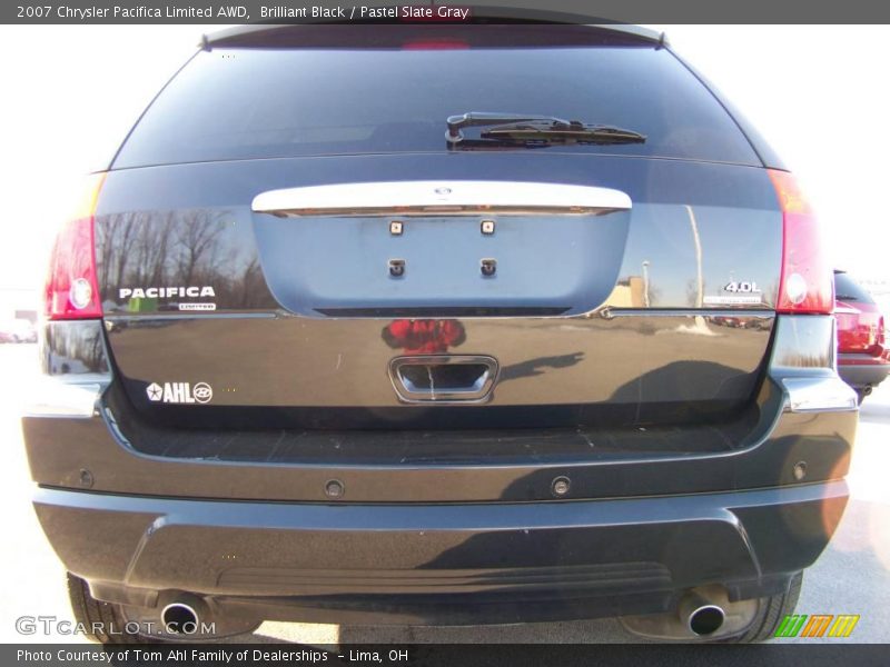 Brilliant Black / Pastel Slate Gray 2007 Chrysler Pacifica Limited AWD