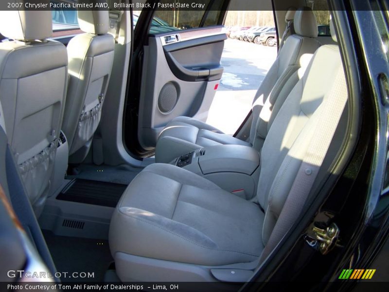 Brilliant Black / Pastel Slate Gray 2007 Chrysler Pacifica Limited AWD