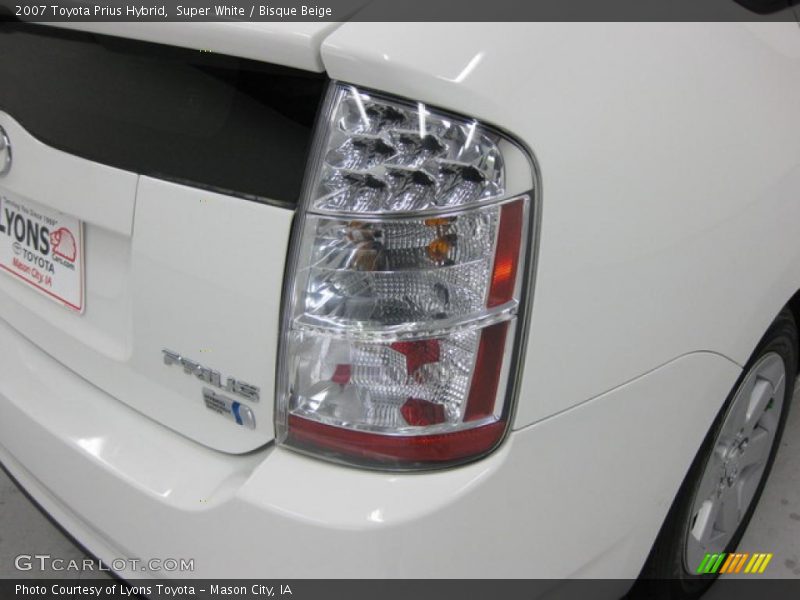Super White / Bisque Beige 2007 Toyota Prius Hybrid