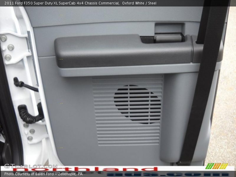 Oxford White / Steel 2011 Ford F350 Super Duty XL SuperCab 4x4 Chassis Commercial