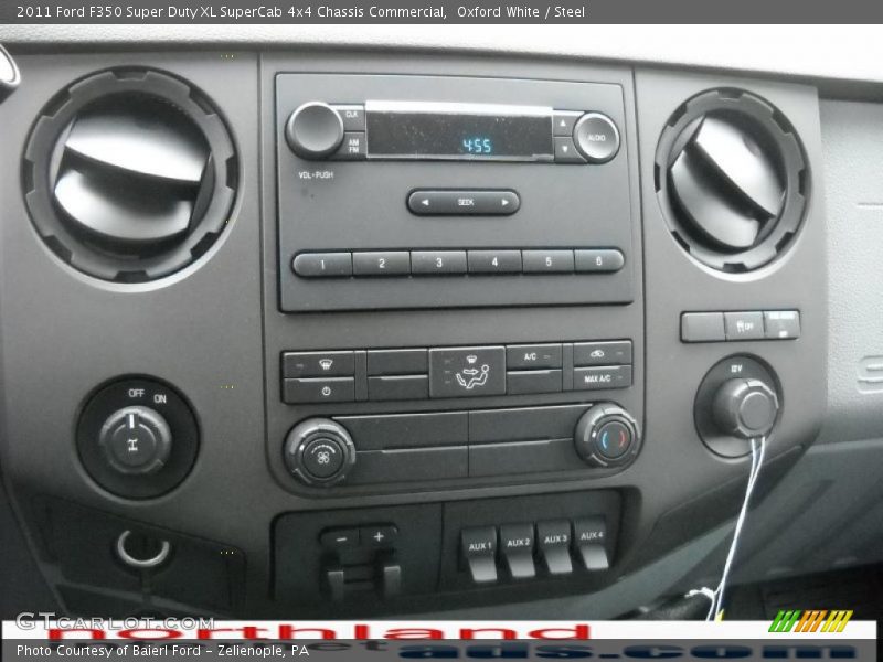 Oxford White / Steel 2011 Ford F350 Super Duty XL SuperCab 4x4 Chassis Commercial