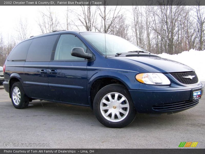 Patriot Blue Pearlcoat / Taupe 2002 Chrysler Town & Country EX
