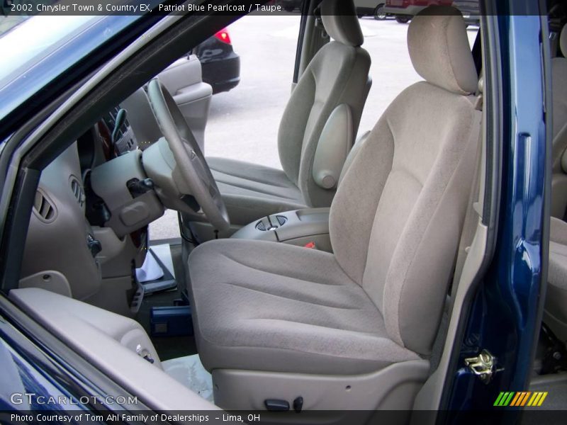 Patriot Blue Pearlcoat / Taupe 2002 Chrysler Town & Country EX
