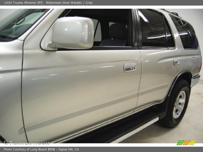 Millennium Silver Metallic / Gray 1999 Toyota 4Runner SR5