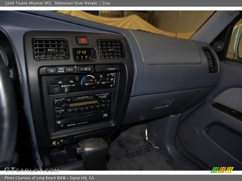Millennium Silver Metallic / Gray 1999 Toyota 4Runner SR5