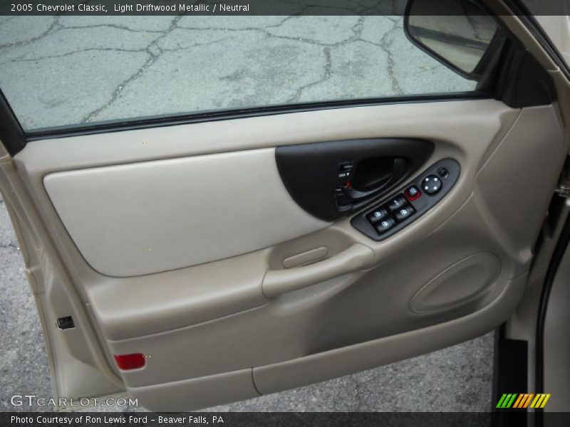 Light Driftwood Metallic / Neutral 2005 Chevrolet Classic