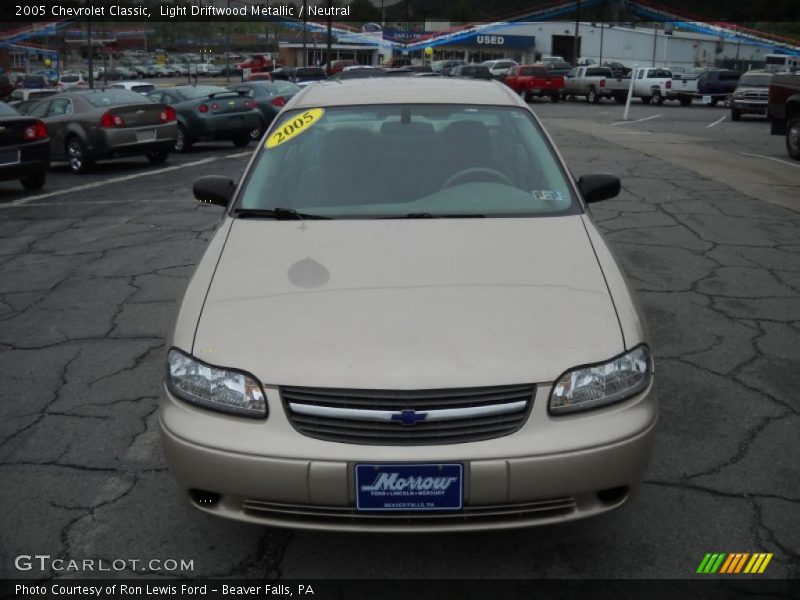 Light Driftwood Metallic / Neutral 2005 Chevrolet Classic