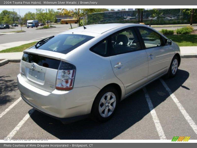 Millenium Silver Metallic / Brown/Ivory 2004 Toyota Prius Hybrid