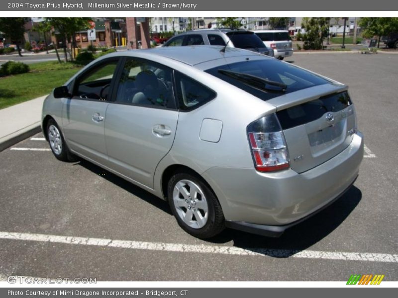 Millenium Silver Metallic / Brown/Ivory 2004 Toyota Prius Hybrid