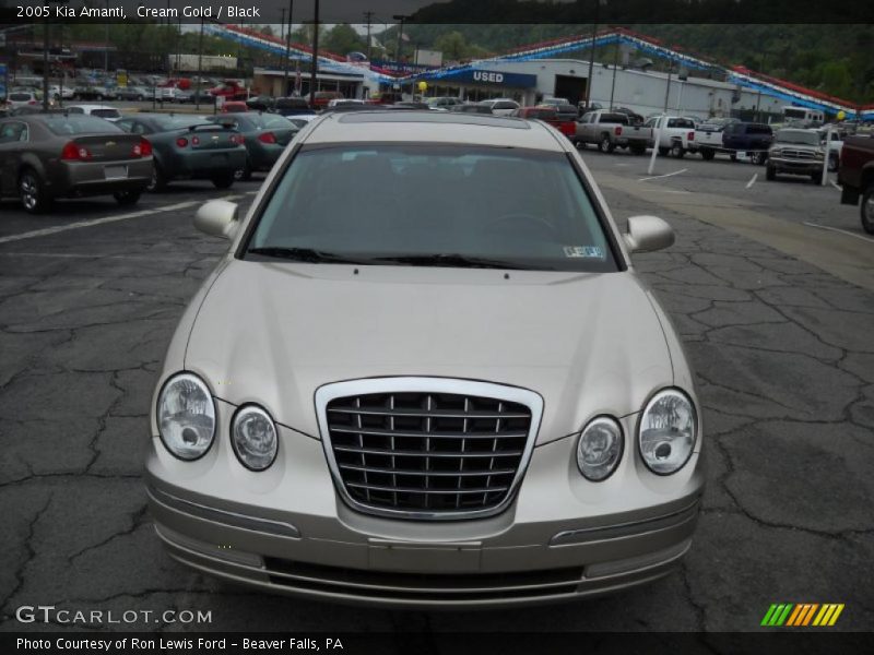 Cream Gold / Black 2005 Kia Amanti