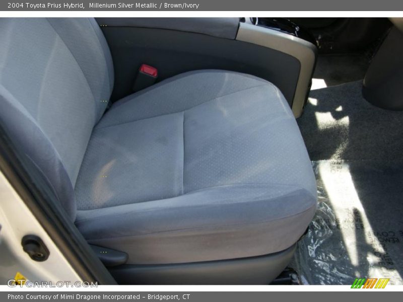 Millenium Silver Metallic / Brown/Ivory 2004 Toyota Prius Hybrid