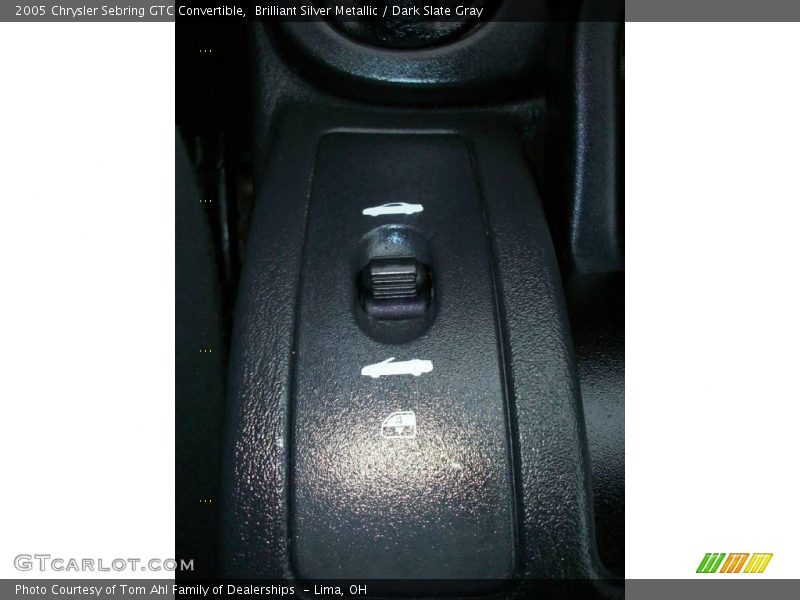 Brilliant Silver Metallic / Dark Slate Gray 2005 Chrysler Sebring GTC Convertible