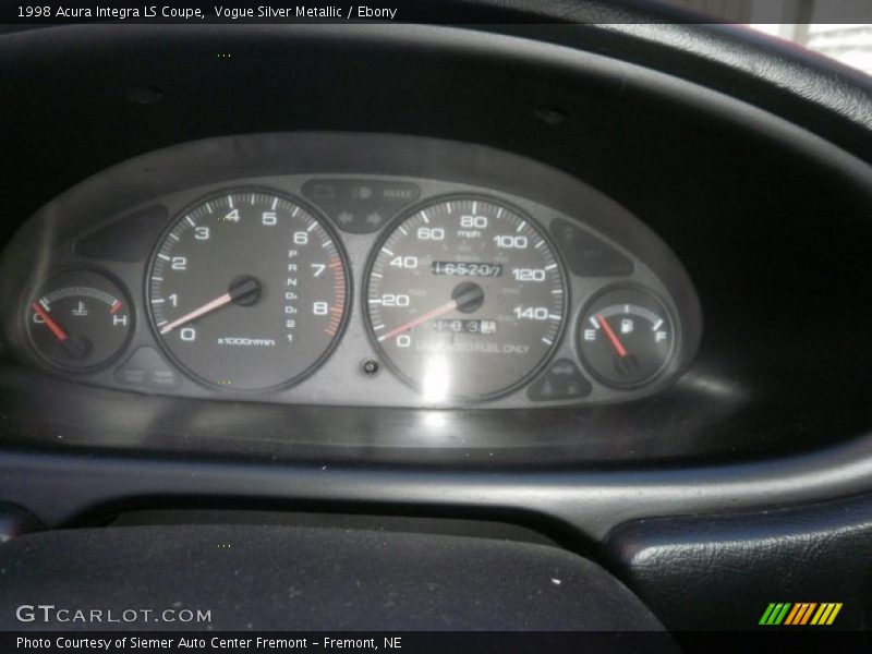Vogue Silver Metallic / Ebony 1998 Acura Integra LS Coupe