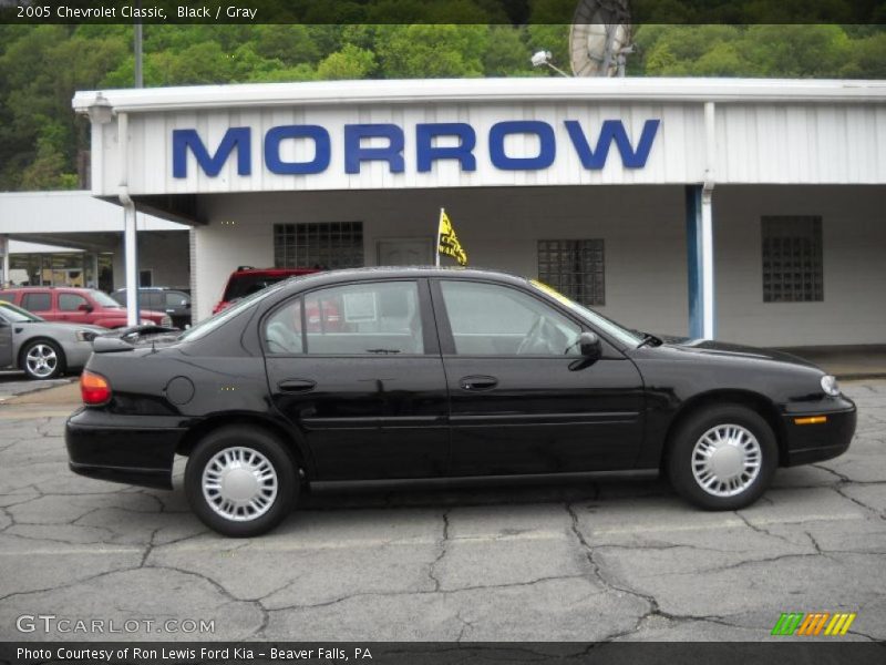 Black / Gray 2005 Chevrolet Classic
