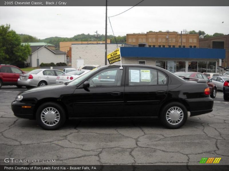 Black / Gray 2005 Chevrolet Classic
