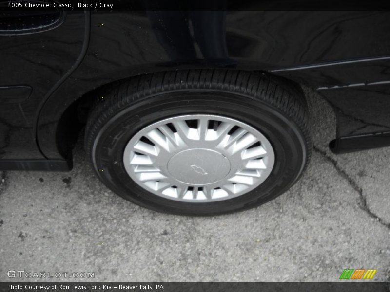 Black / Gray 2005 Chevrolet Classic