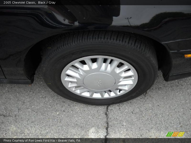 Black / Gray 2005 Chevrolet Classic