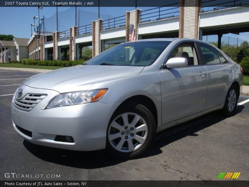 Titanium Metallic / Ash 2007 Toyota Camry XLE