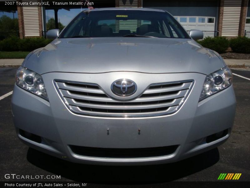 Titanium Metallic / Ash 2007 Toyota Camry XLE