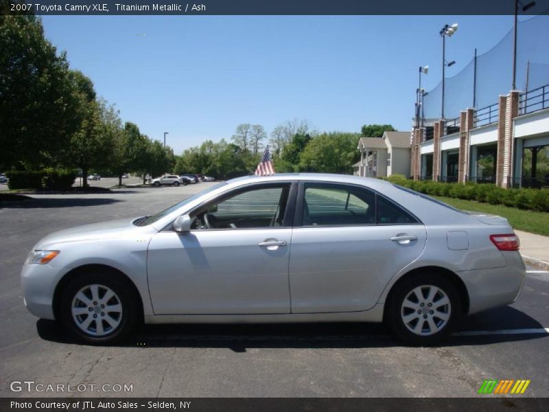 Titanium Metallic / Ash 2007 Toyota Camry XLE