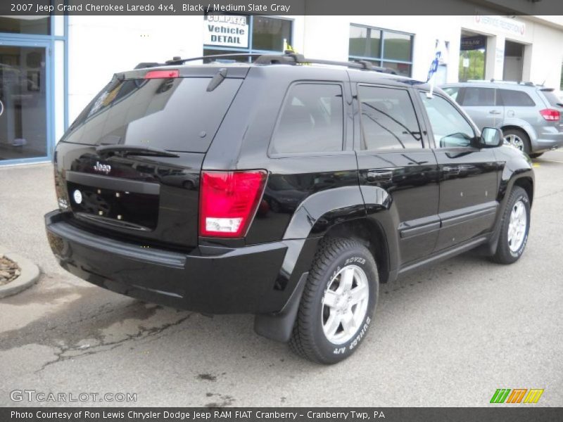 Black / Medium Slate Gray 2007 Jeep Grand Cherokee Laredo 4x4