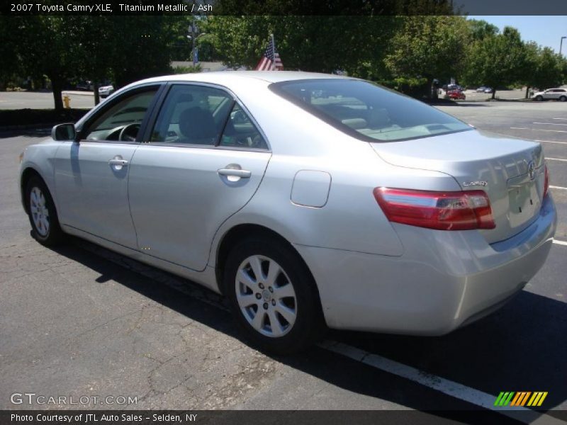 Titanium Metallic / Ash 2007 Toyota Camry XLE