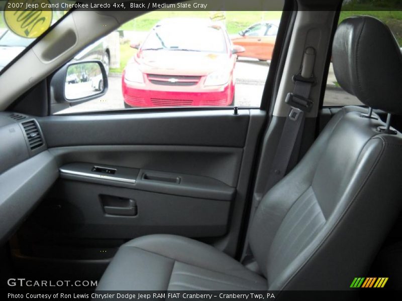 Black / Medium Slate Gray 2007 Jeep Grand Cherokee Laredo 4x4