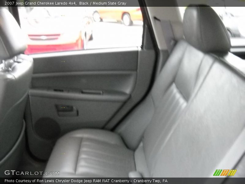Black / Medium Slate Gray 2007 Jeep Grand Cherokee Laredo 4x4