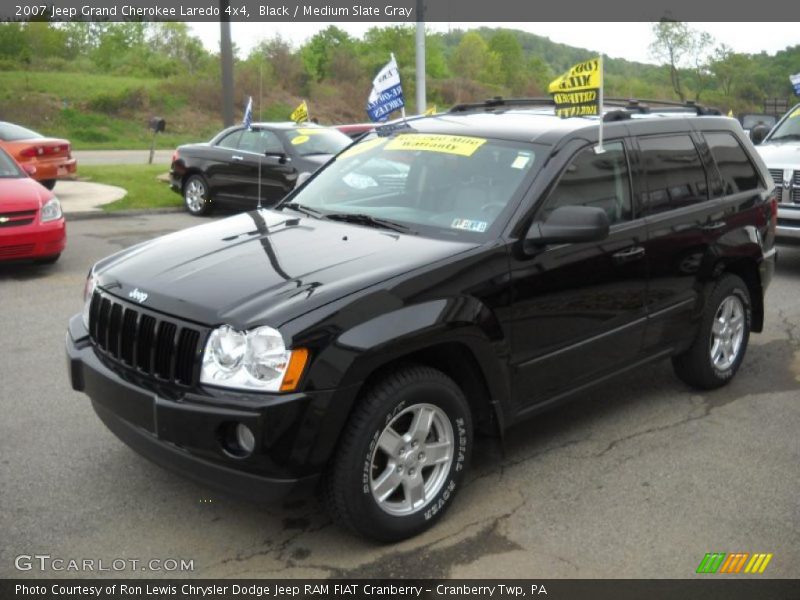 Black / Medium Slate Gray 2007 Jeep Grand Cherokee Laredo 4x4