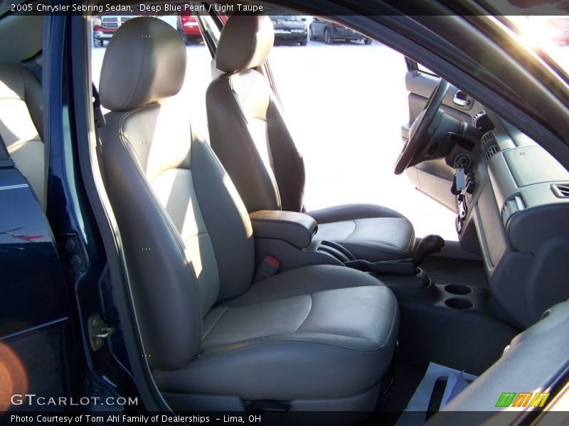 Deep Blue Pearl / Light Taupe 2005 Chrysler Sebring Sedan