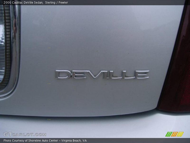 Sterling / Pewter 2000 Cadillac DeVille Sedan