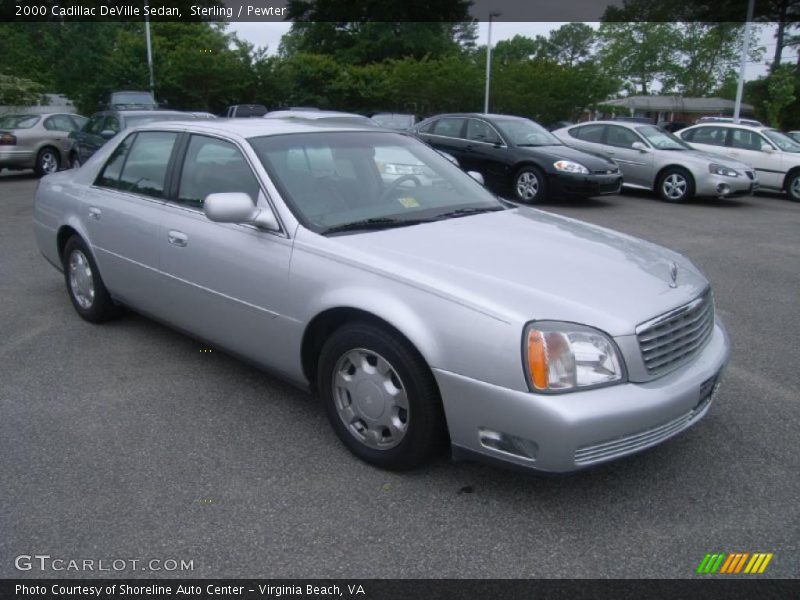Sterling / Pewter 2000 Cadillac DeVille Sedan