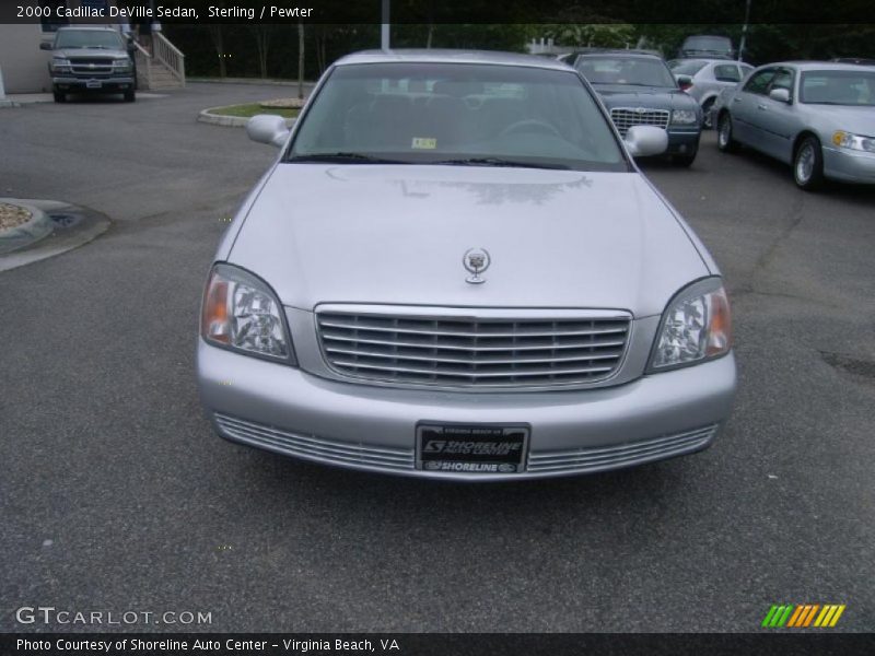 Sterling / Pewter 2000 Cadillac DeVille Sedan