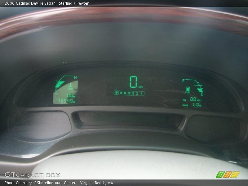 Sterling / Pewter 2000 Cadillac DeVille Sedan