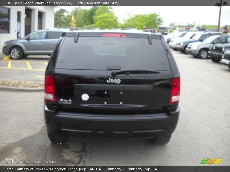 Black / Medium Slate Gray 2007 Jeep Grand Cherokee Laredo 4x4