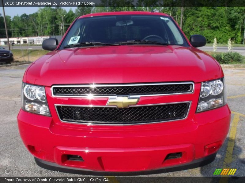 Victory Red / Ebony 2010 Chevrolet Avalanche LS