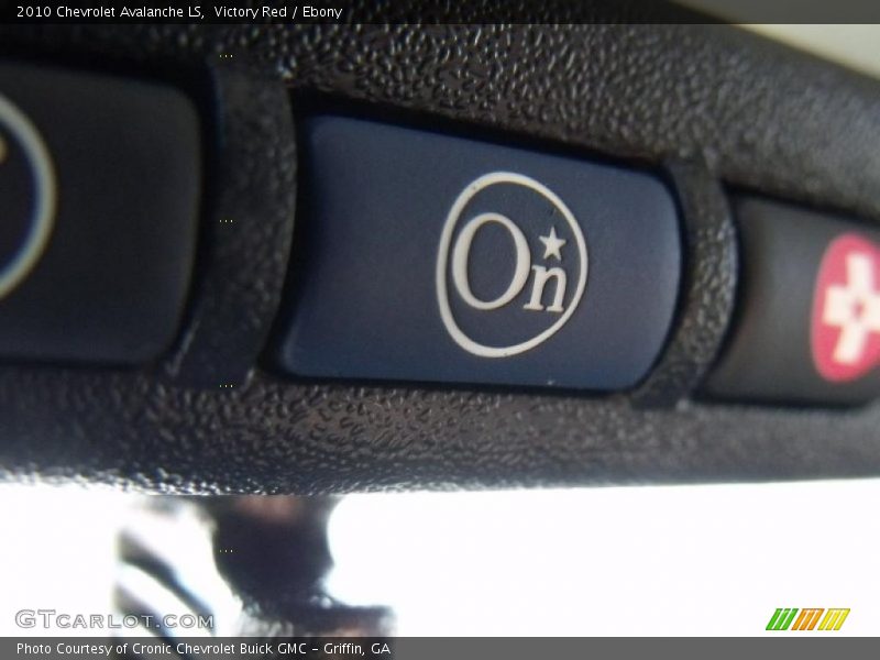 Victory Red / Ebony 2010 Chevrolet Avalanche LS
