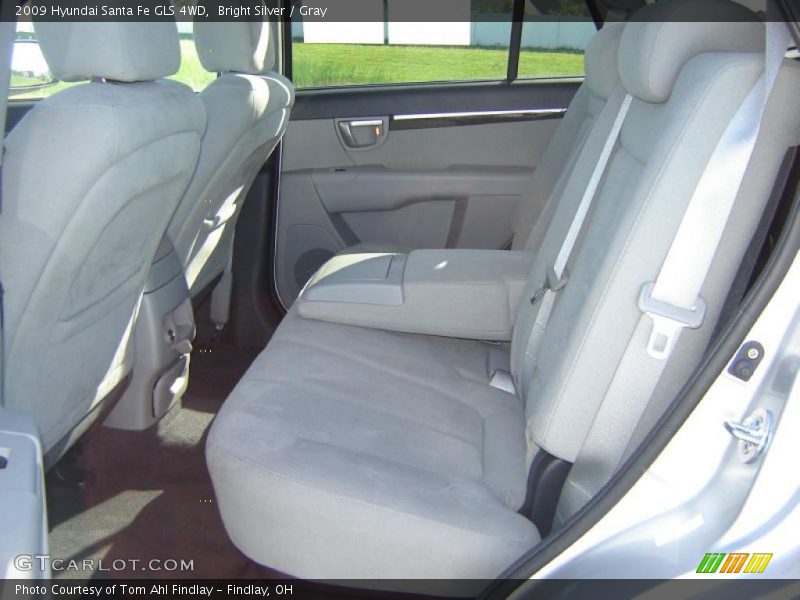 Bright Silver / Gray 2009 Hyundai Santa Fe GLS 4WD