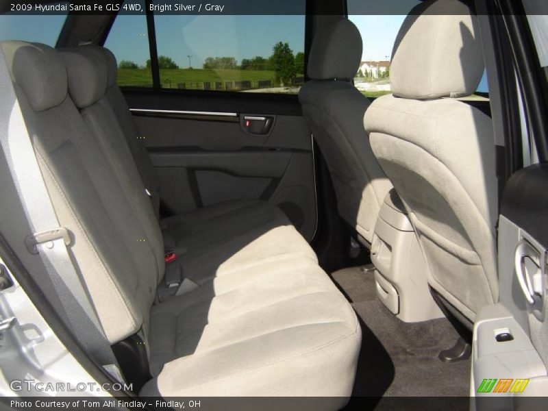 Bright Silver / Gray 2009 Hyundai Santa Fe GLS 4WD