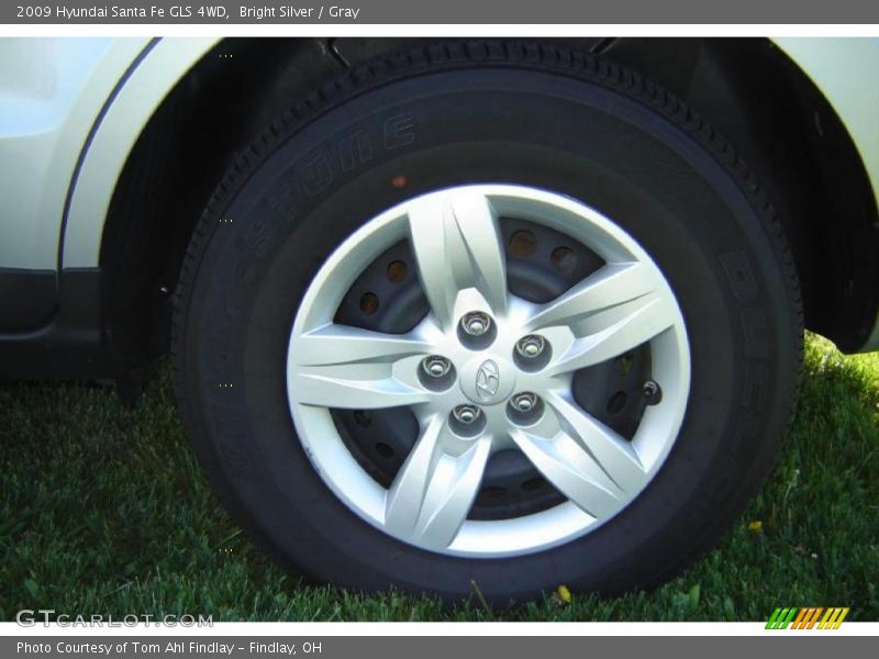 Bright Silver / Gray 2009 Hyundai Santa Fe GLS 4WD