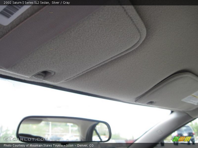 Silver / Gray 2002 Saturn S Series SL2 Sedan