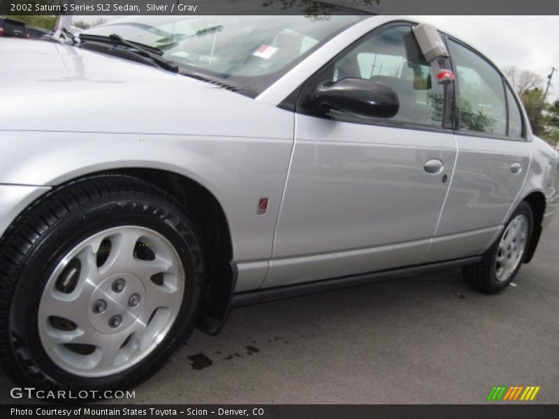 Silver / Gray 2002 Saturn S Series SL2 Sedan