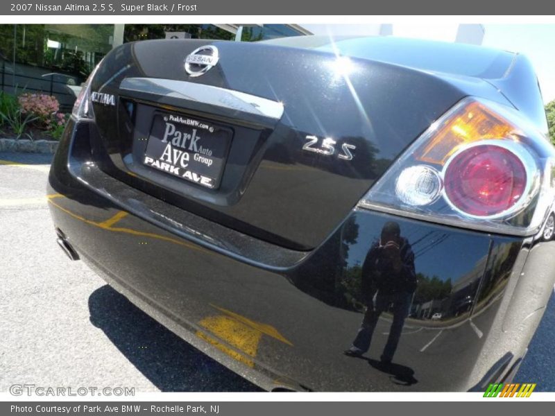 Super Black / Frost 2007 Nissan Altima 2.5 S